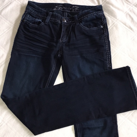 Seven jeans. Like new! - Picture 3 of 3